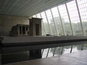 Metro Museum Art 3